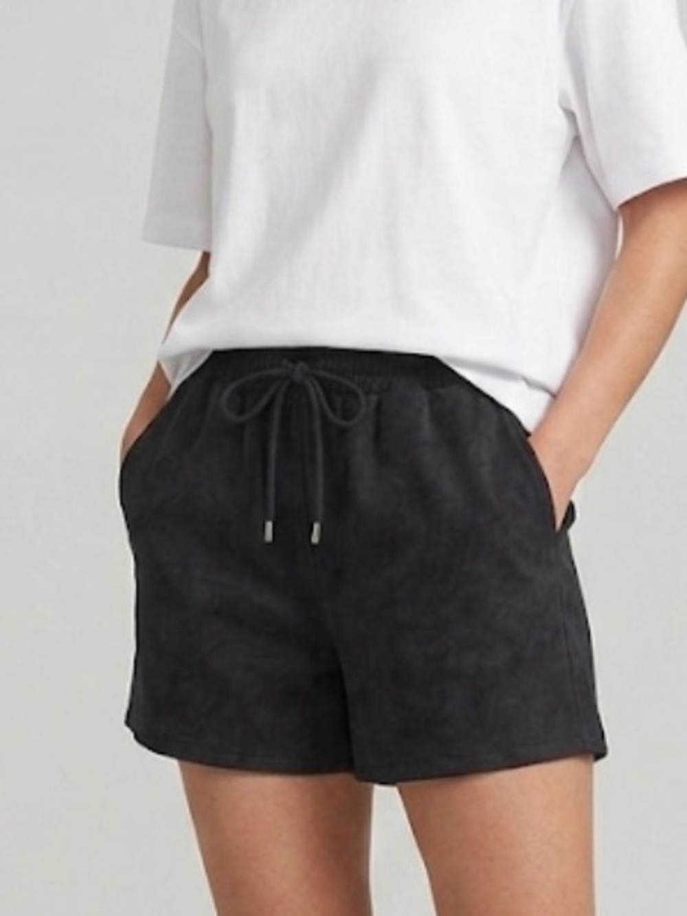 Olivaceous | Black High Waist Shorts | S